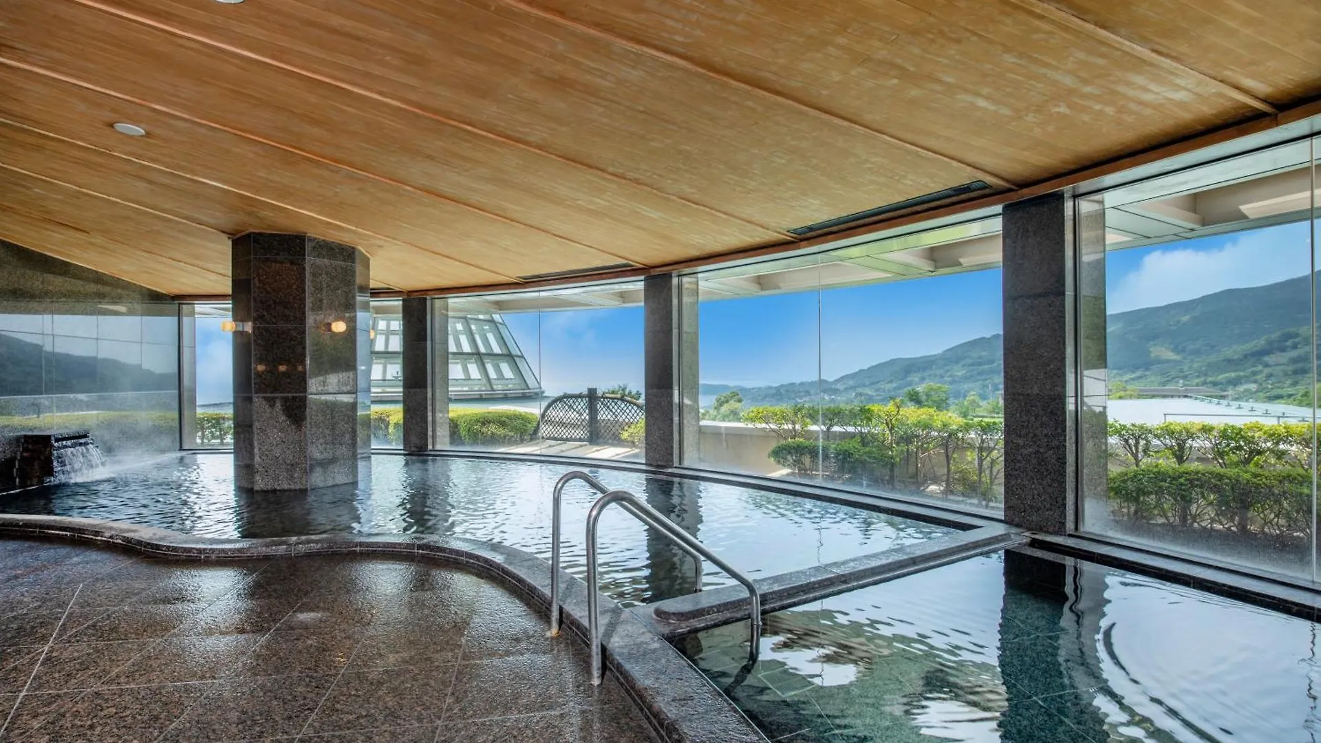 Hilton Odawara Resort & Spa