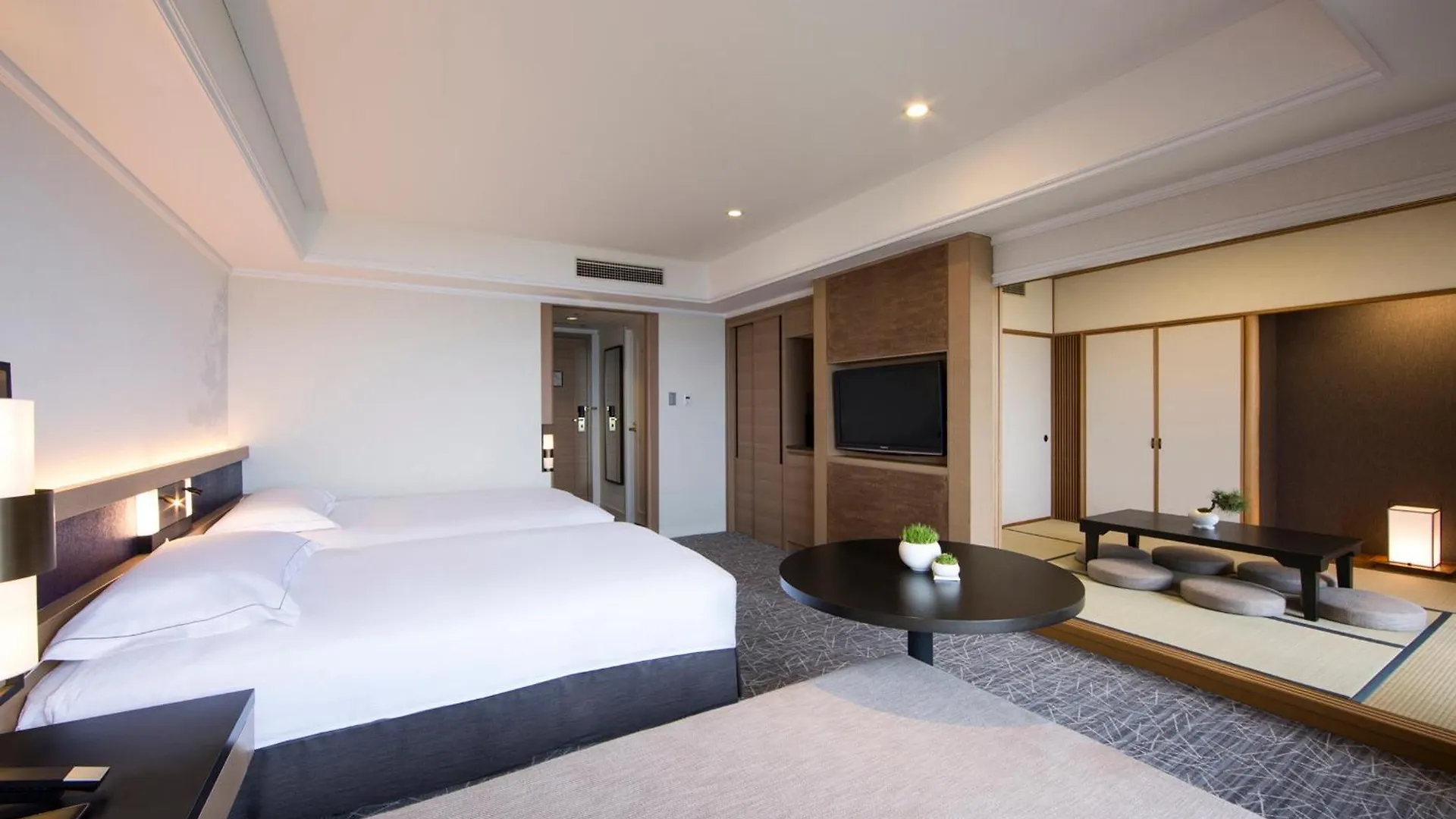 Hilton Odawara Resort & Spa 5*,